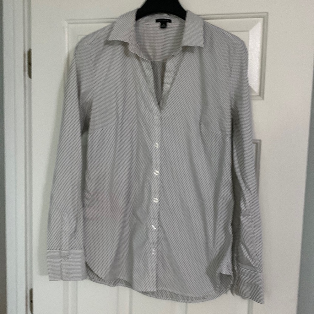 Shirt by Ann Taylor button up and long sleeves with cuff